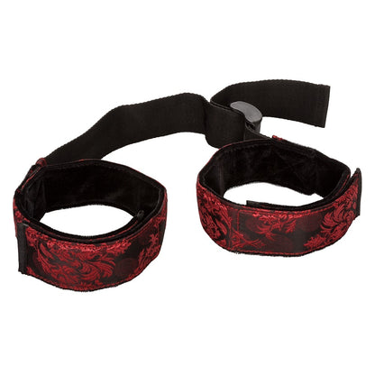 Scandal Bicep Restraint Red